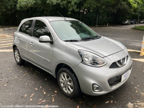 Nissan MARCH SV 1.6 2014/2015